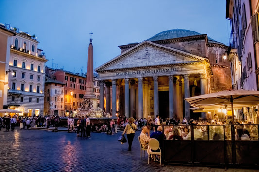 The Italian Art of the Passeggiata